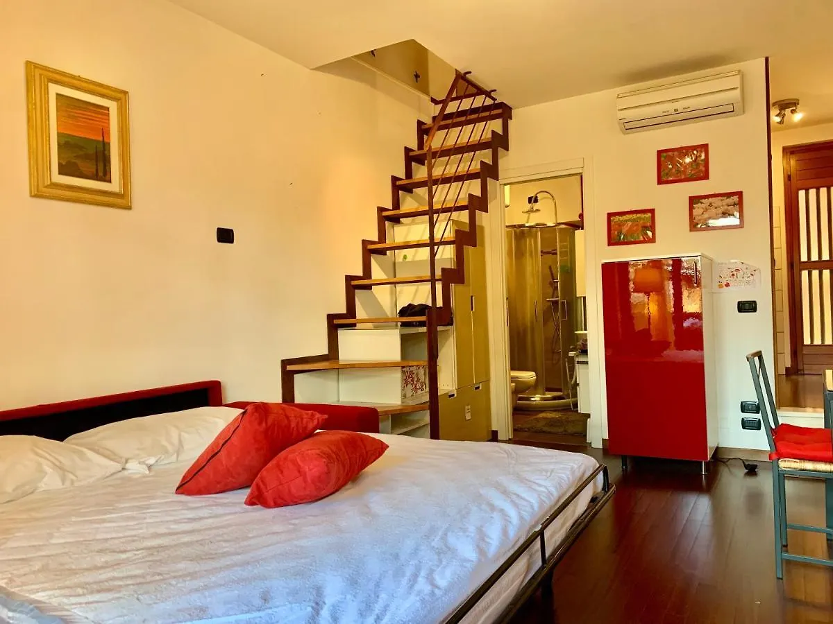 Ariel Apt Residence Punta Gro' Sirmione Lägenhet
